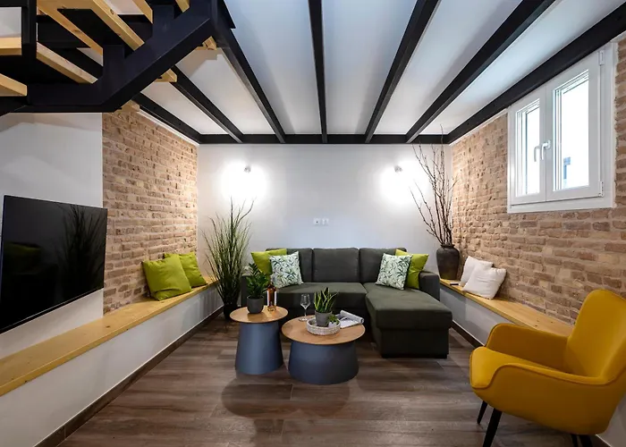 Jonas Port House